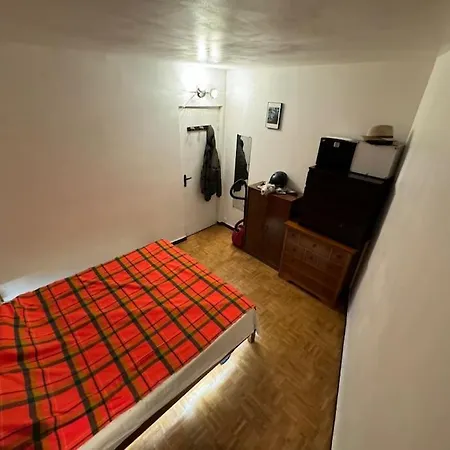 Apartment Cosy Parisian Metro 7